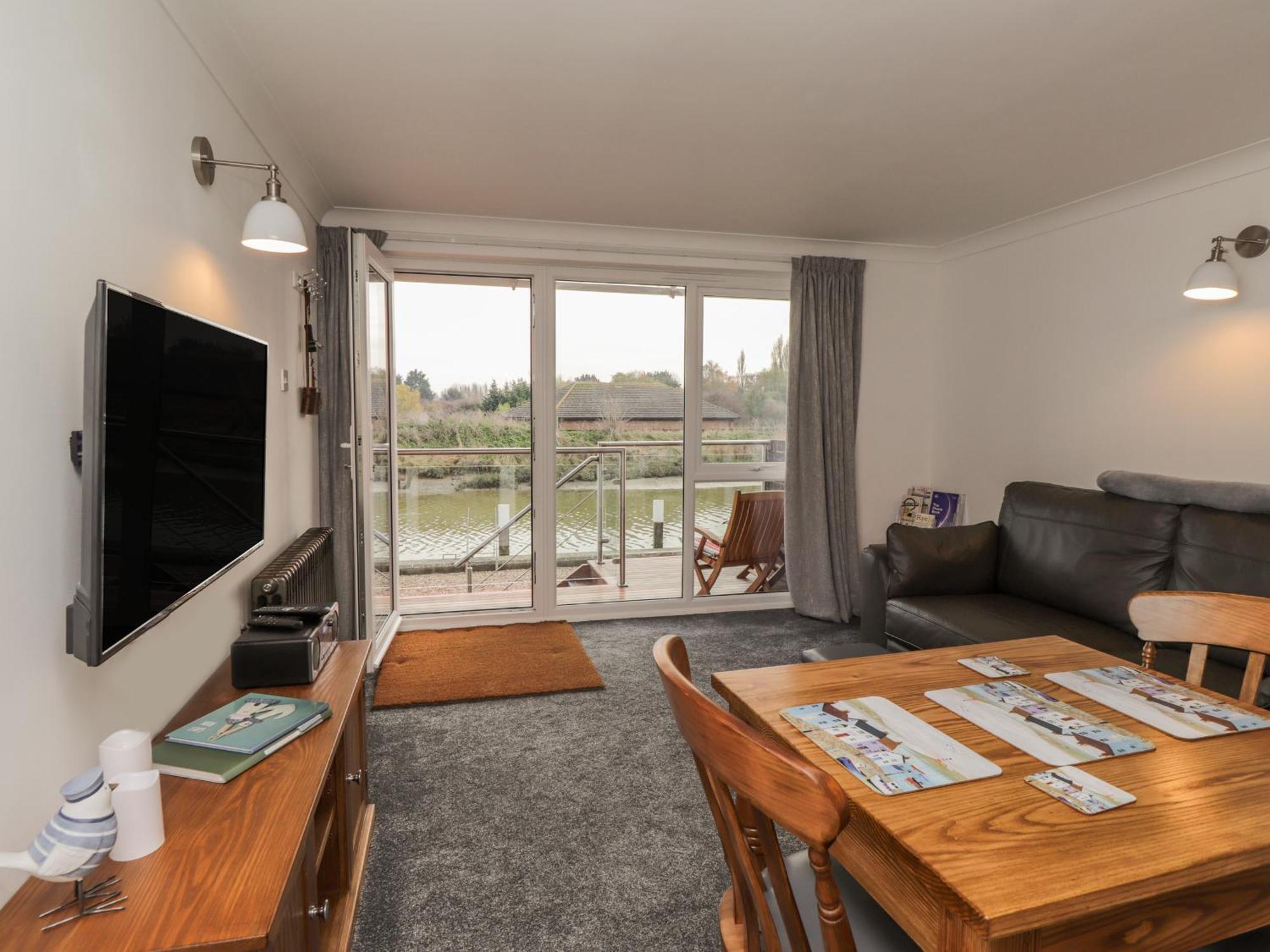 7 Waves Apartment Rye Bagian luar foto